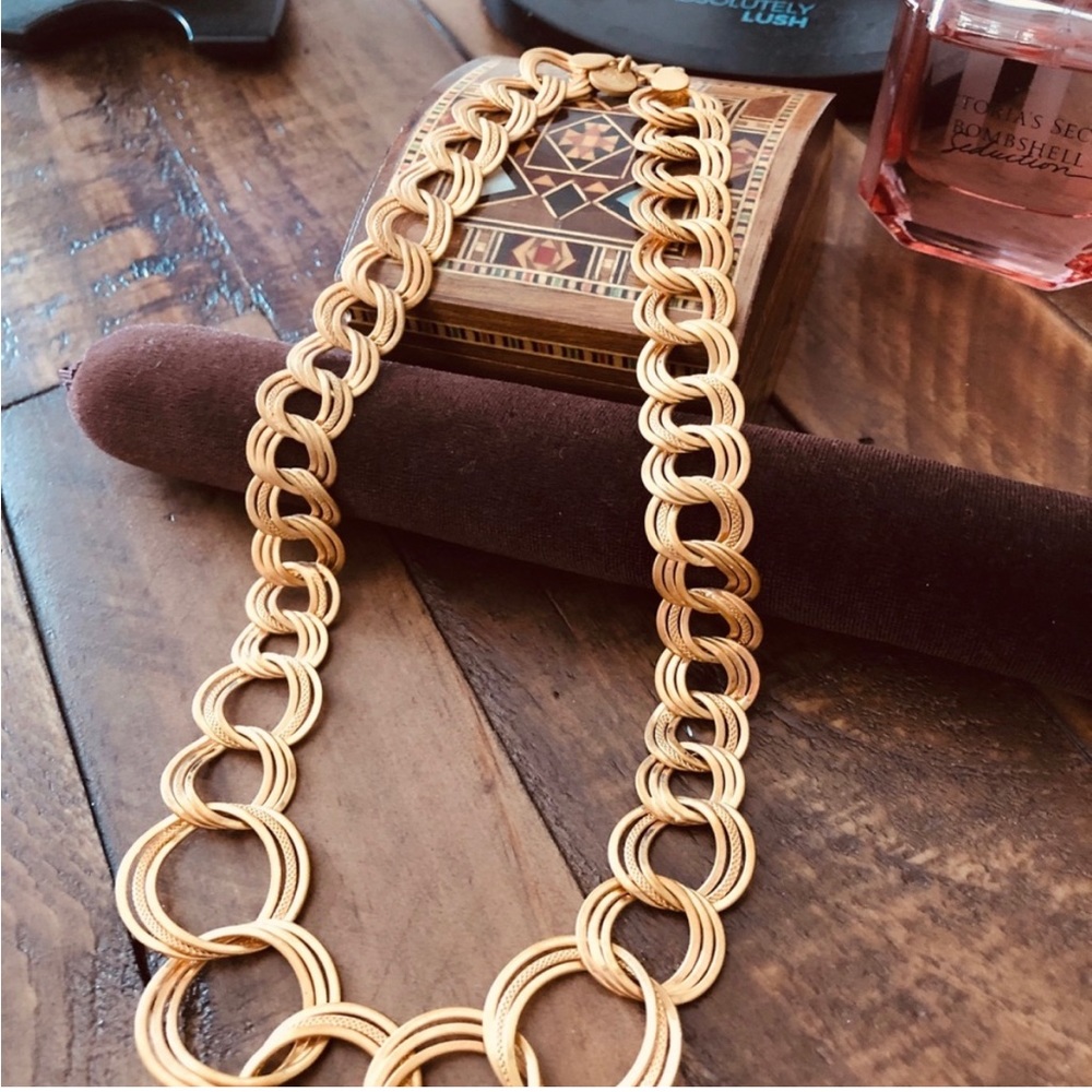 Women’s accessory - Picture 2 of 2